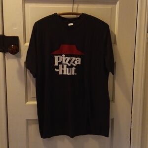 Vintage Pizza Hut shirt large